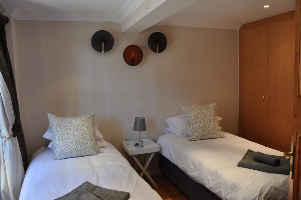 Fever Tree Manor Hartbeespoort Exterior photo