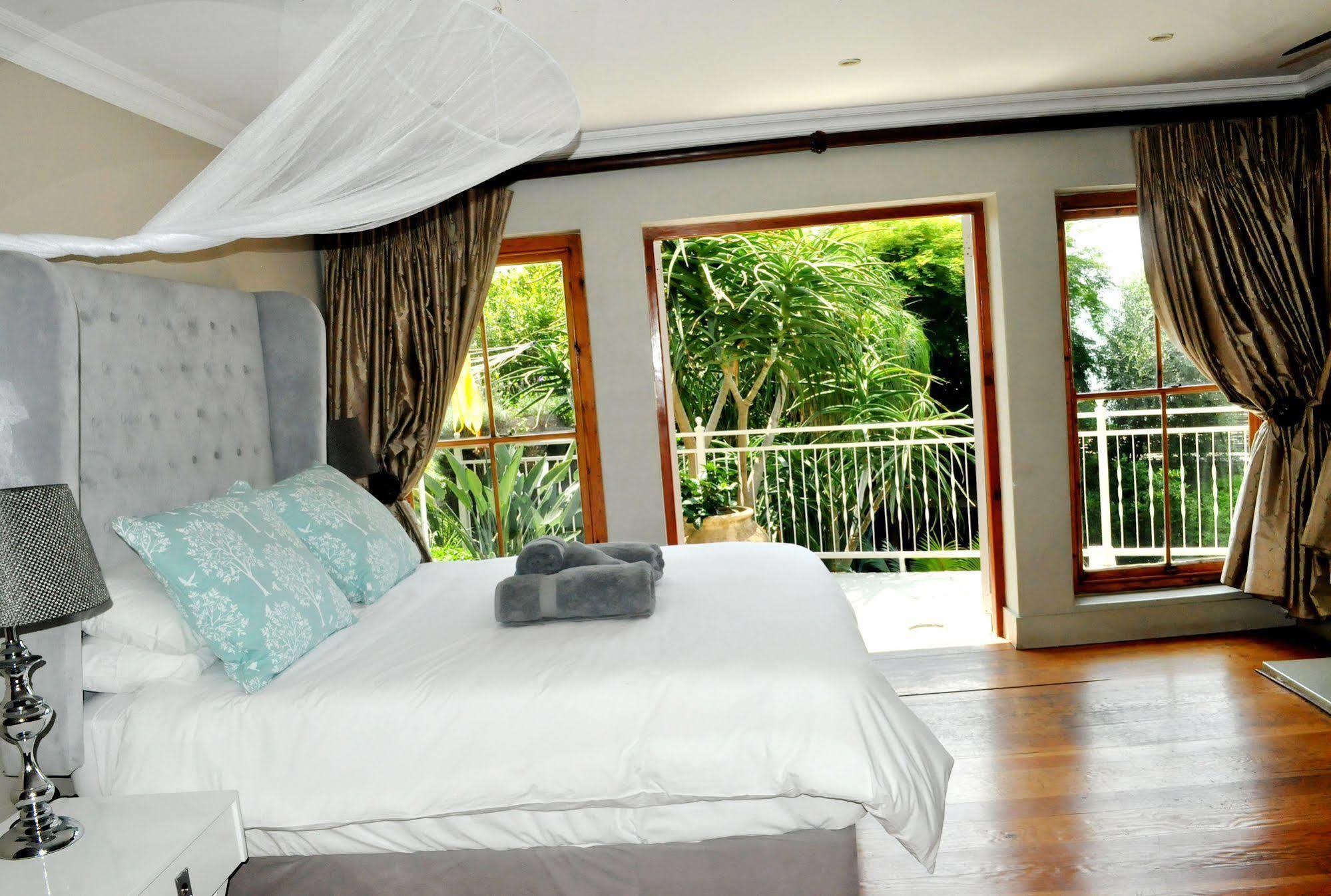 Fever Tree Manor Hartbeespoort Exterior photo